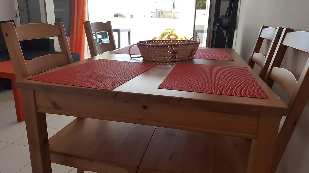 Panelo Cactus Apartment بويرتو ذيل كارمين