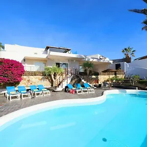 Cancilla , Puerto del Carmen (Lanzarote) Spain